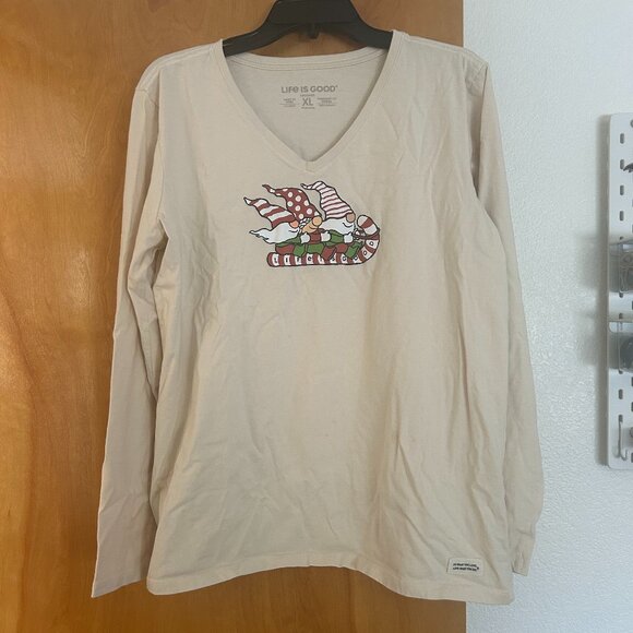 Life is Good V neck Ladies Gnome elf Sleigh Holiday Shirt XL - Picture 1 of 1